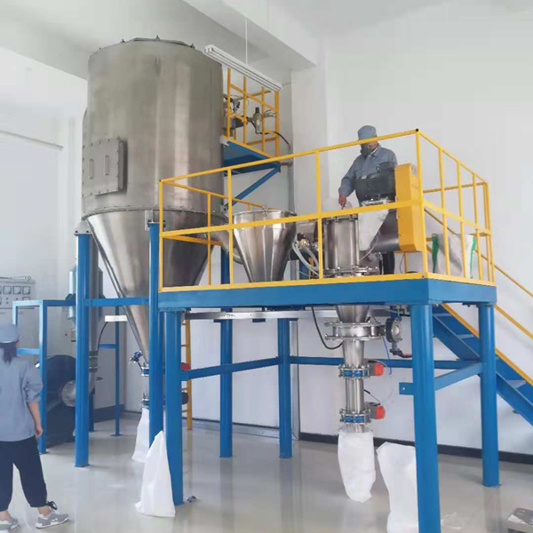 江蘇某粉體材料公司石英粉碎氣流分級(jí)機(jī)